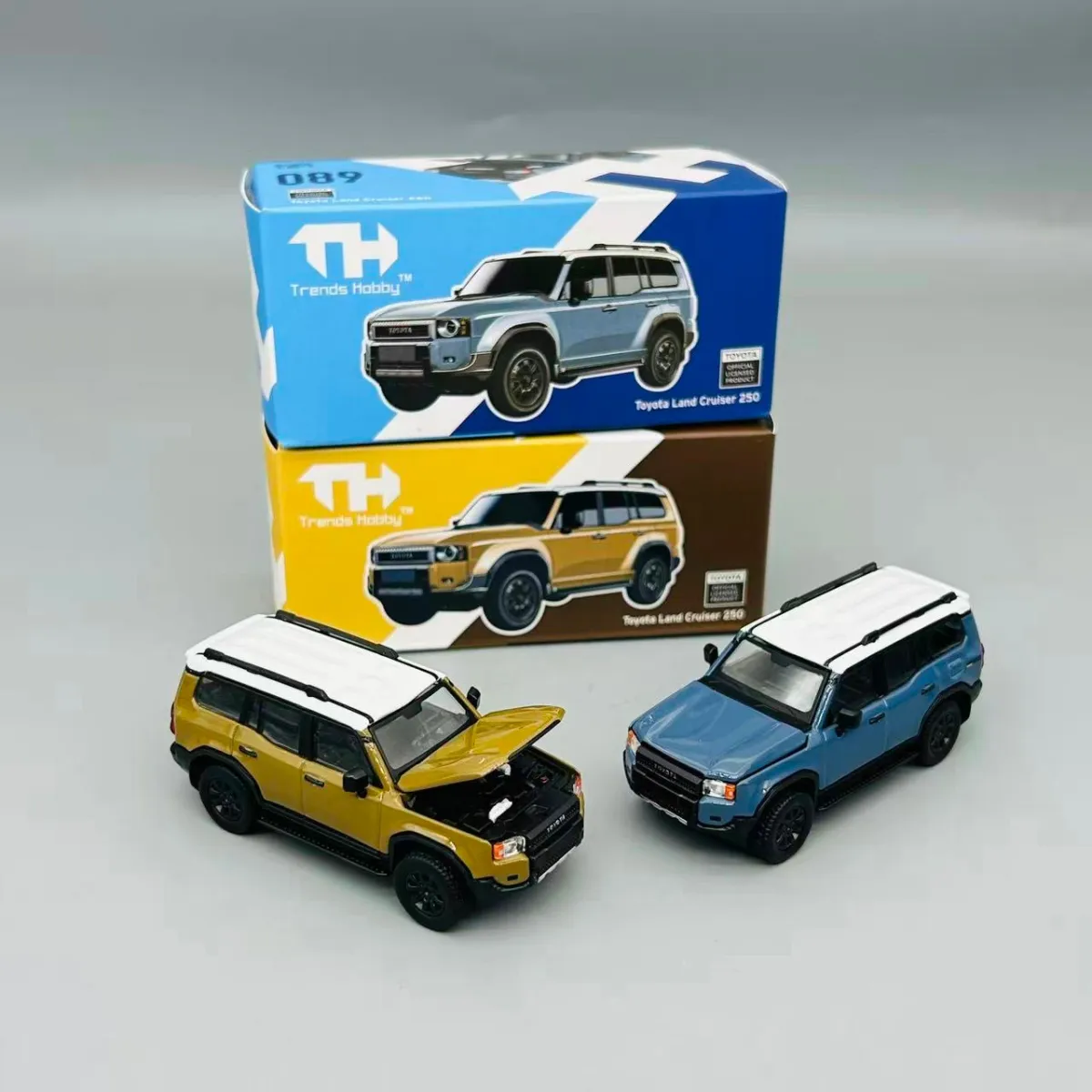 Trends Hobby 1:64 Toyota Land Cruiser 250 Alloy car model Trends Hobby 1:64 Toyota Land Cruiser 250 Alloy car model - Image 1